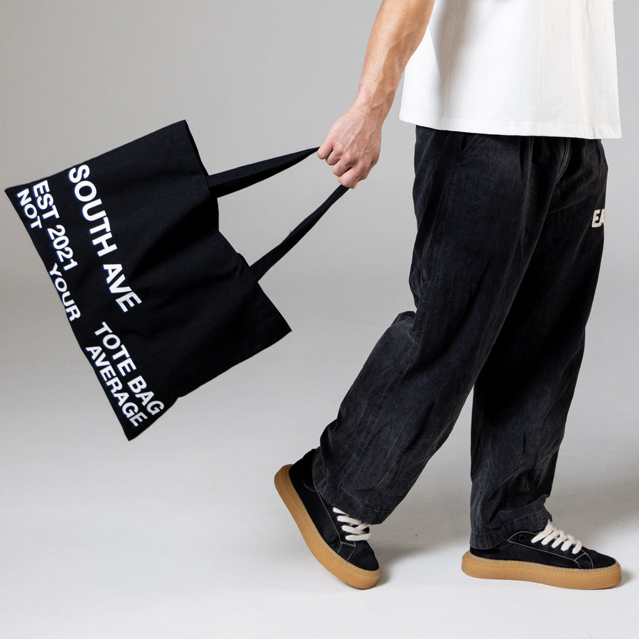 BLACK TOTE BAG