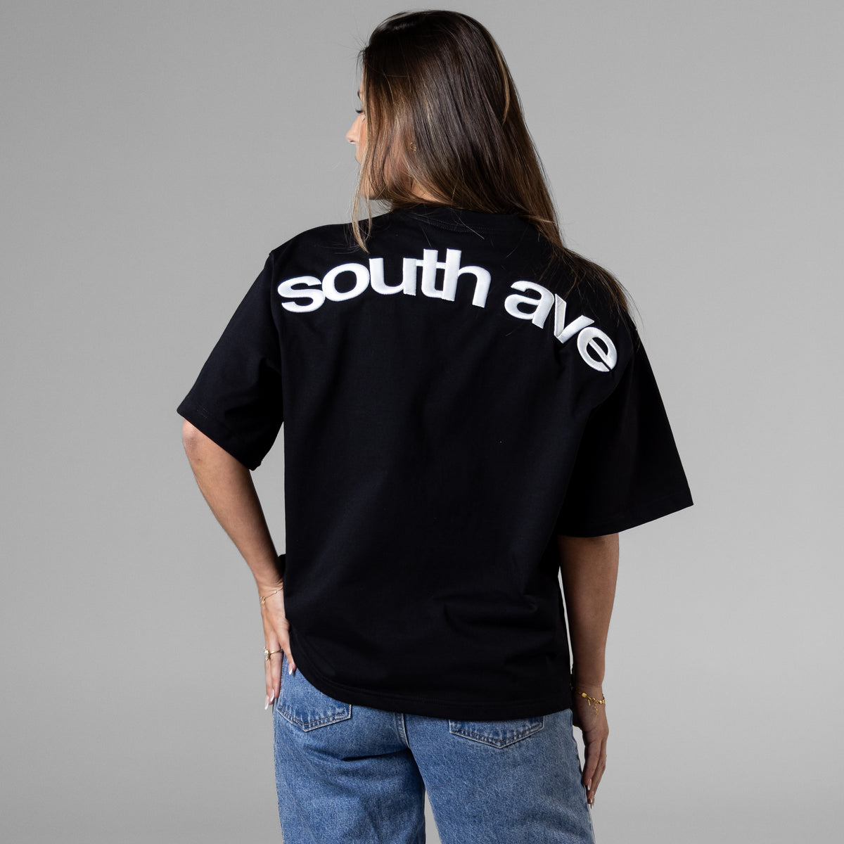 BLACK TEE